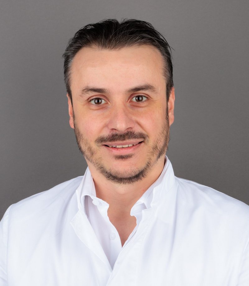 Dr. Ivan Radoja